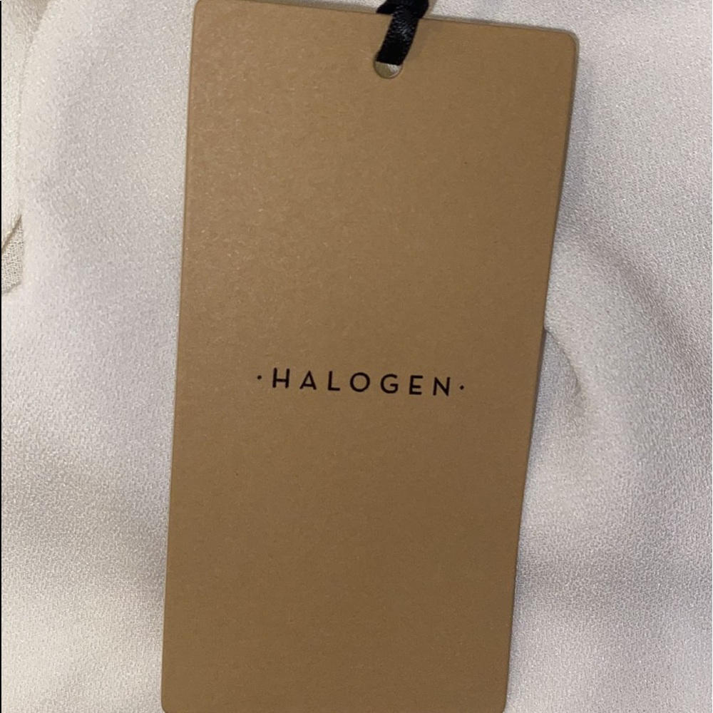 Halogen White Top - Picture 3 of 6
